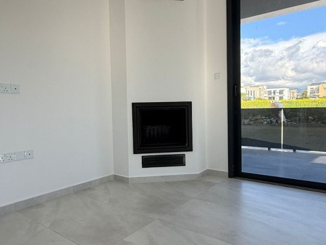 GÖNYELİDE ZEMİN KAT 3+1 BAHÇELİ LÜKS DAİRE!!