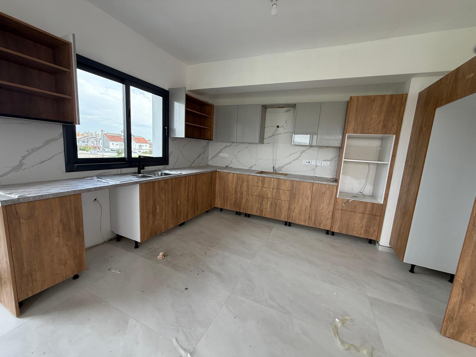 LUXURY PENTHOUSE IN GÖNYELİ | 3+1 WITH 50m² PRIVATE TERRACE, TURKISH TITLE DEED