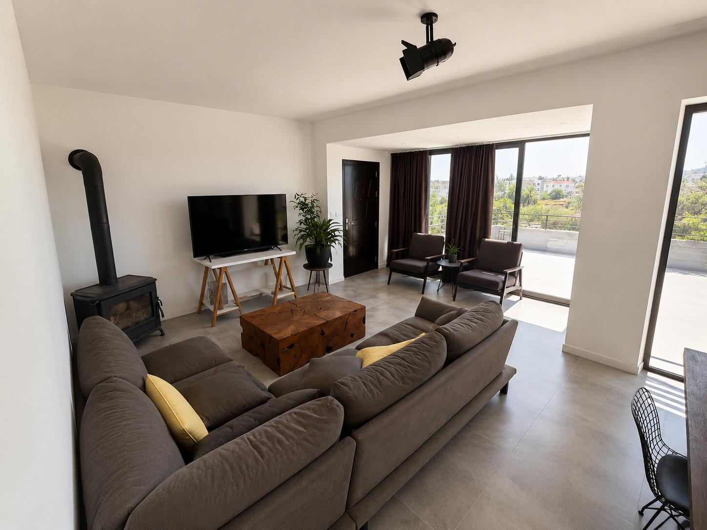 Küçük Kaymaklı'da 2+1 Penthouse Daire