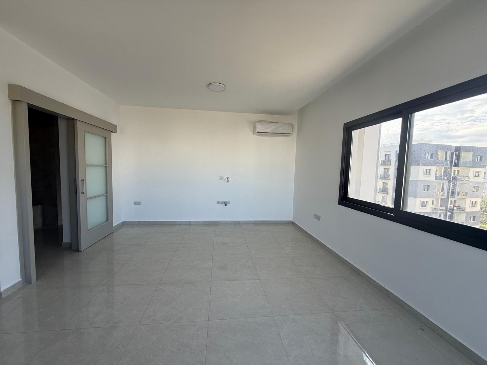 Küçük Kaymaklı Merkezde Geniş 2+1 | 104 m² | Asansörlü Bina