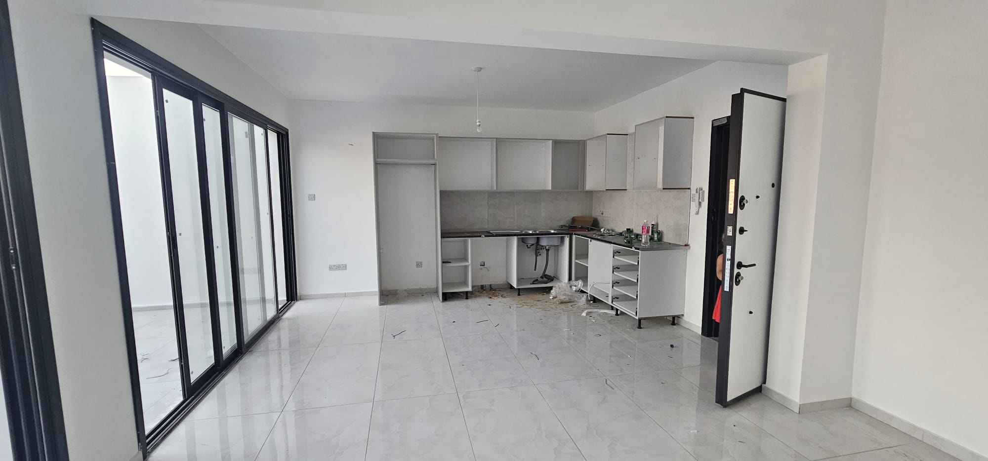 Stunning Penthouse, Incredible Price !!!