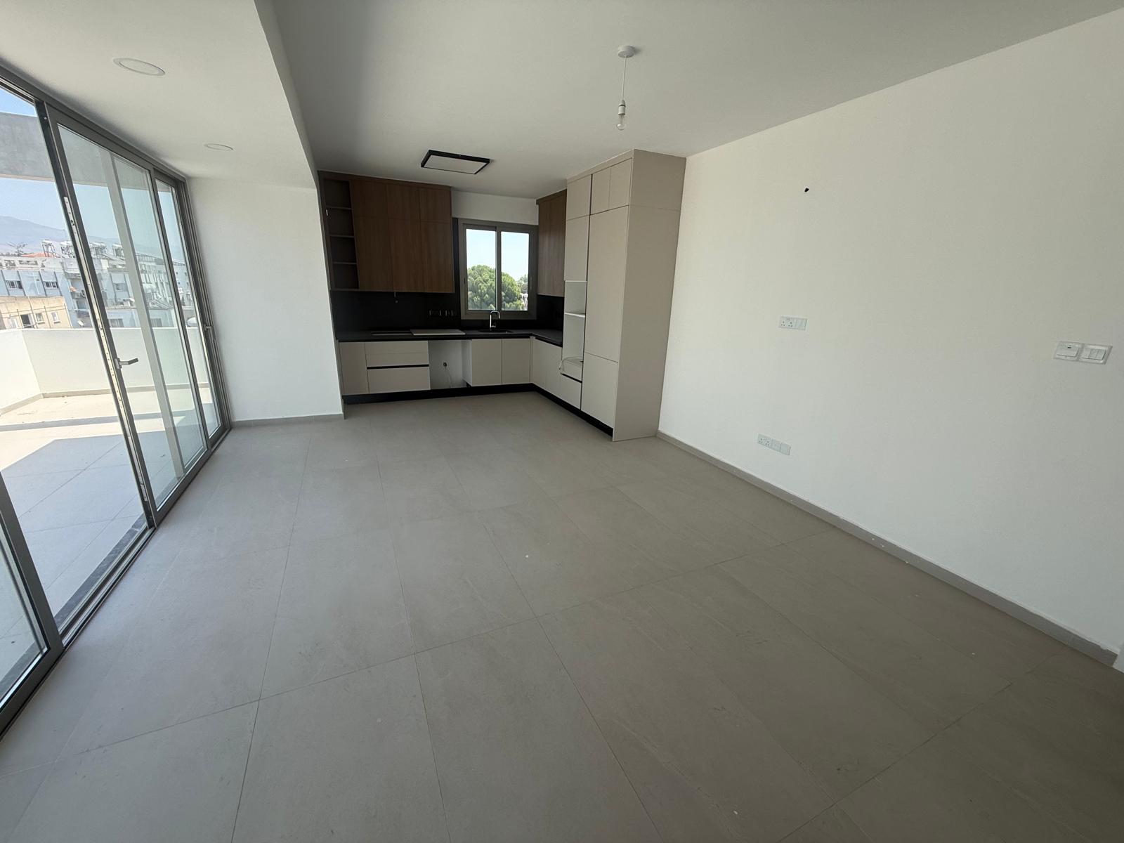 Marmara Bölgesinde Yeni Bitmiş 1+1 Penthouse