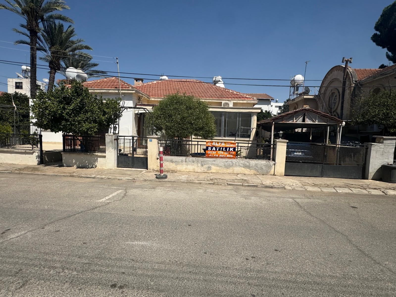 LEFKOŞA KÖŞKLÜÇİFTLİK’TE EMSALSİZ FIRSAT!
