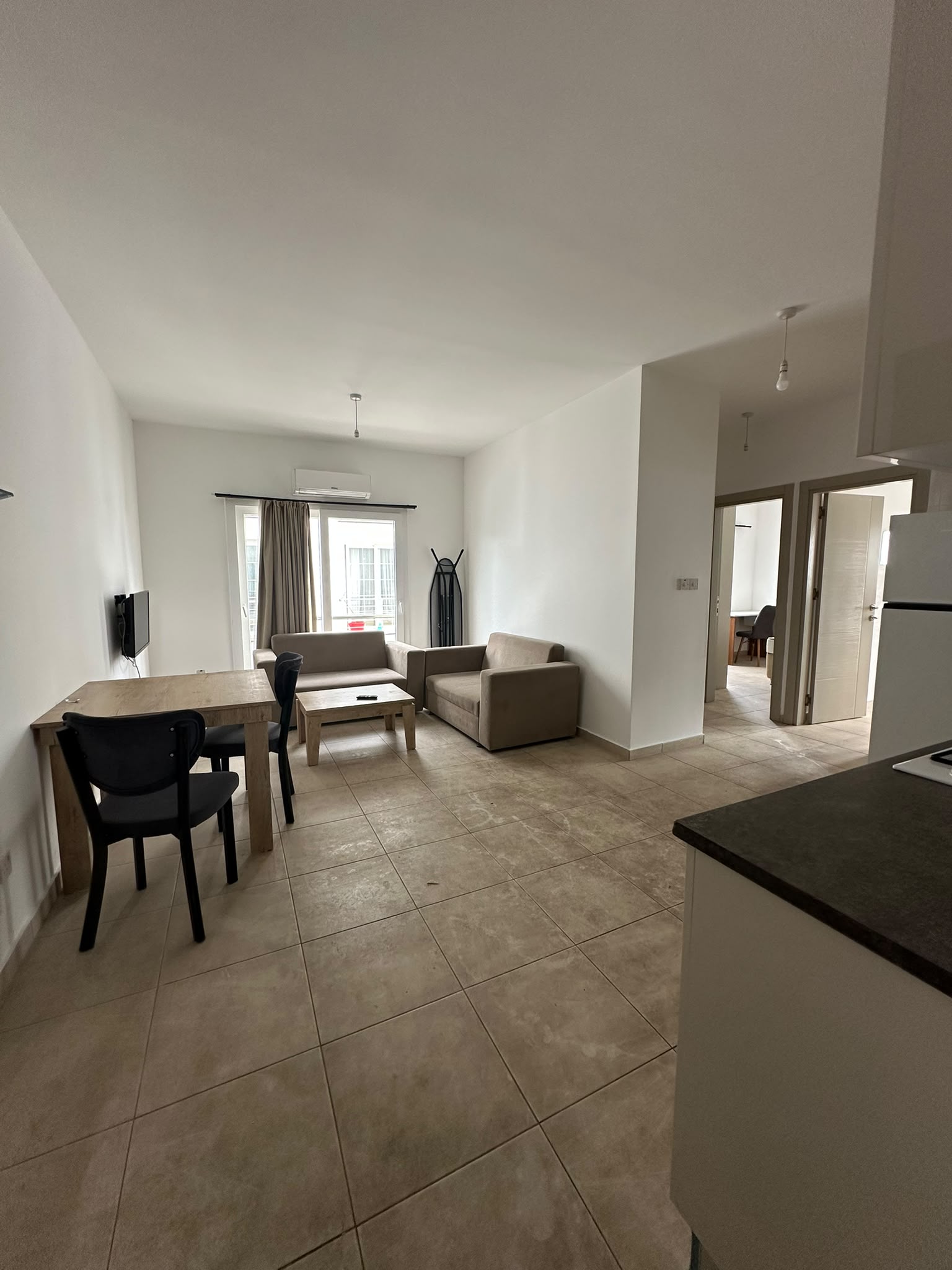 YENİKENT’DE ANA YOLA VE DURAKLARA ÇOK YAKIN KİRALIK DAİRE AVANTAJLI FİYAT